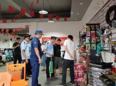 海口市美蘭區(qū)持續(xù)開展電動自行車安全隱患全鏈條專項整治夜查行動