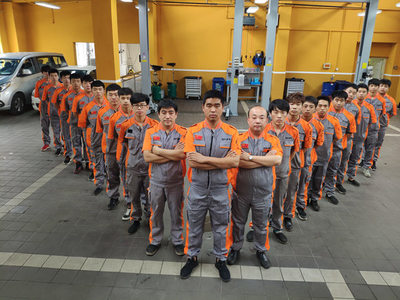 打造精品服務(wù) 首汽修車工廠店盛大開業(yè)