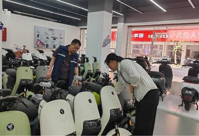 鐵拳整治全鏈條 守護電動車安全--佛岡縣市場監(jiān)管局開展電動自行車生產(chǎn)、銷售及維修單位專項整治行動